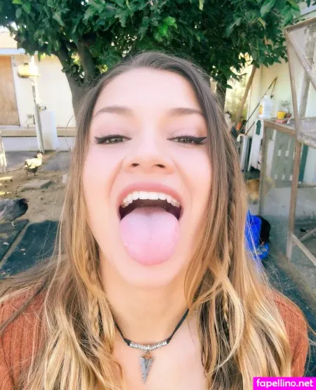 Savannahryanxo 10 OnlyFans Thumbnail #xmFeY0oKJH