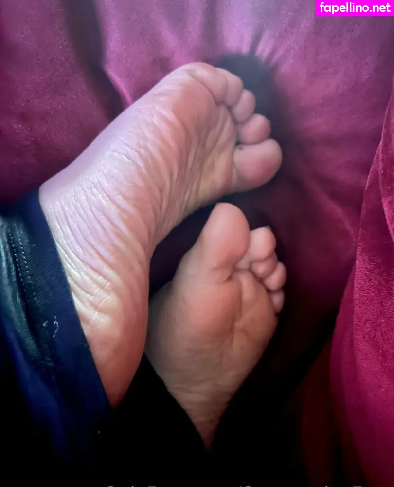 sav_feet, savannahs.feet Nude Leaked OnlyFans Photo #9nmRC3ZMGW