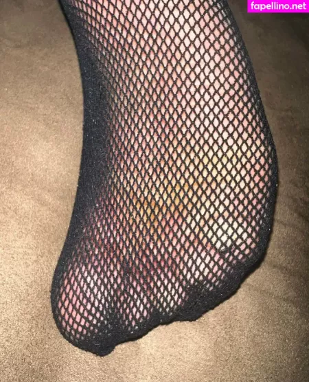 Savannahs Feet OnlyFans Thumbnail #AmnEMzs0sK