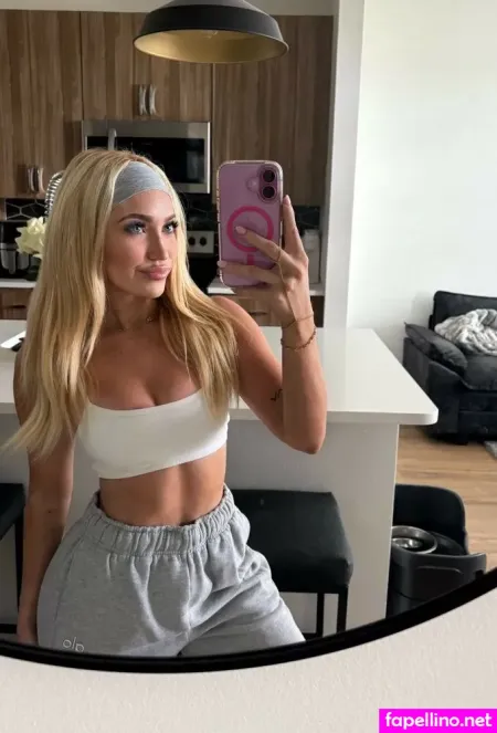 Savannapriemer OnlyFans Thumbnail #7iBrikbIqI