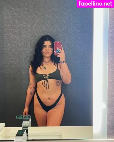 Savethesharkss OnlyFans Thumbnail #eXMIOESk1C