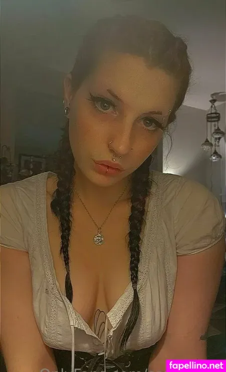 Savhart00 OnlyFans Thumbnail #VZLxM0oAo1