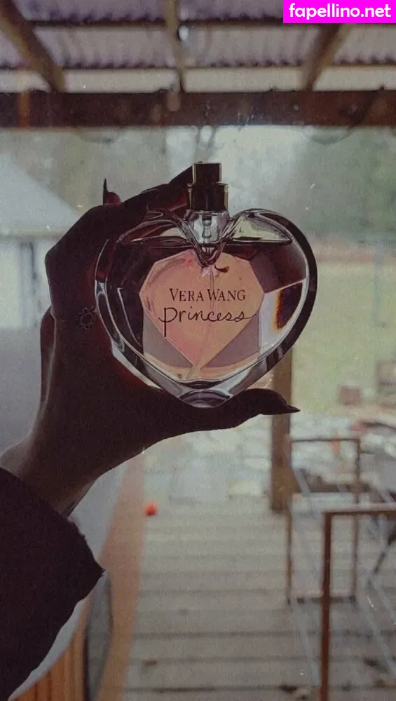 lonelydrunkandbeautiful, savingmyinsanity Nude Leaked OnlyFans Photo #0y9SQi6Tst