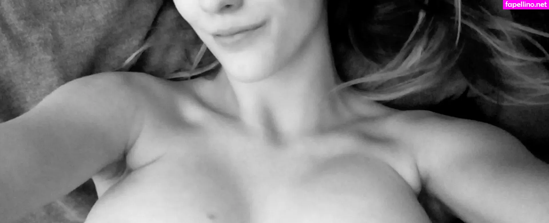 lonelydrunkandbeautiful, savingmyinsanity Nude Leaked OnlyFans Photo #9AK54WhcJi
