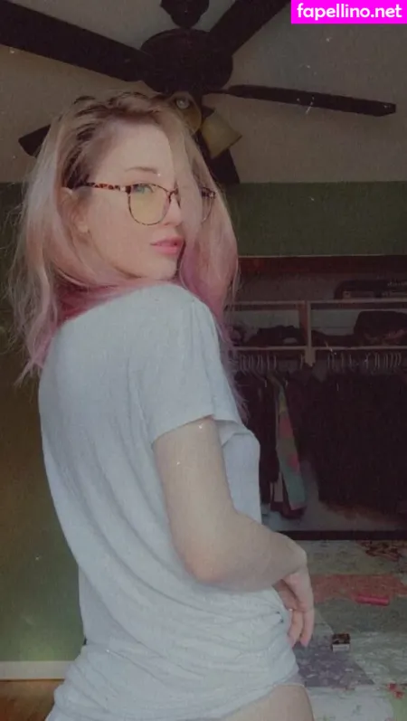 Savingmyinsanity OnlyFans Thumbnail #H7GvHFbRxl