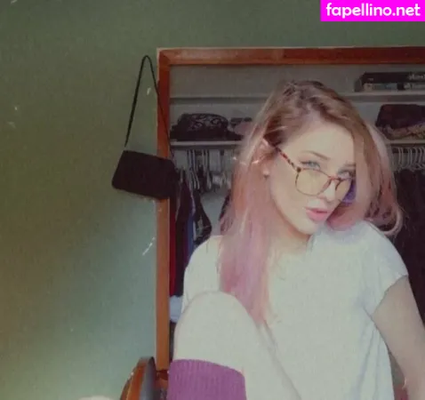 Savingmyinsanity OnlyFans Thumbnail #UJL804Iw8u