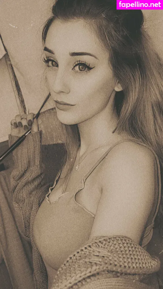 lonelydrunkandbeautiful, savingmyinsanity Nude Leaked OnlyFans Photo #tfdN9peRQE