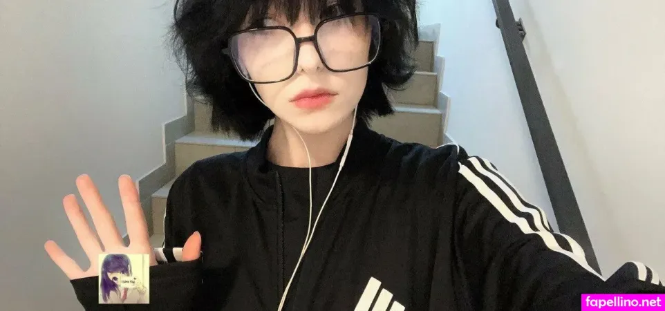 Saviorcat OnlyFans Thumbnail #5Pb3mRkMbV