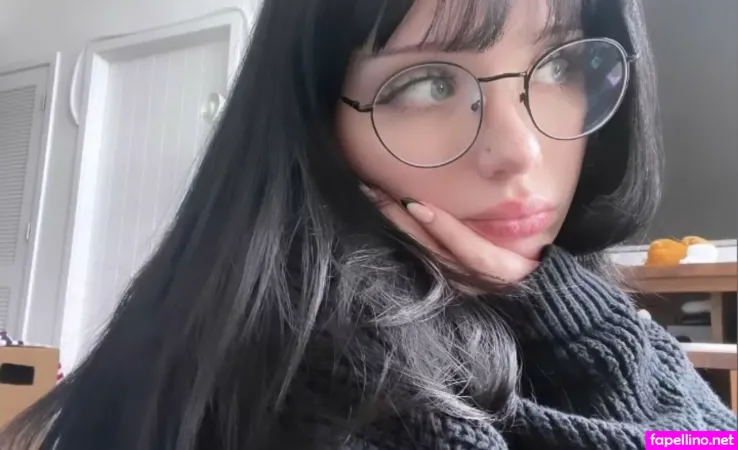 Sawakittyy OnlyFans Thumbnail #XYLTHQueSr