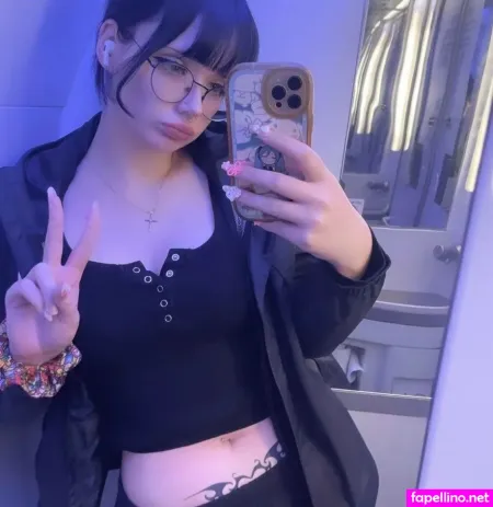 Sawakittyy OnlyFans Thumbnail #YxR7xavoOy