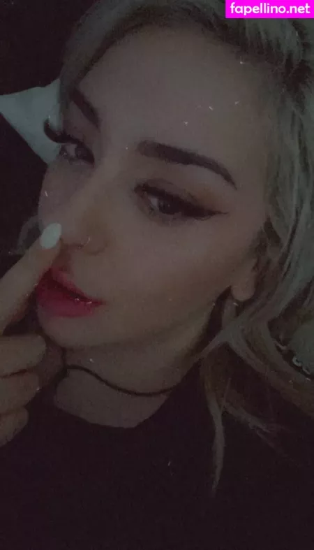 Sawina OnlyFans Thumbnail #8gBt3OM23Y