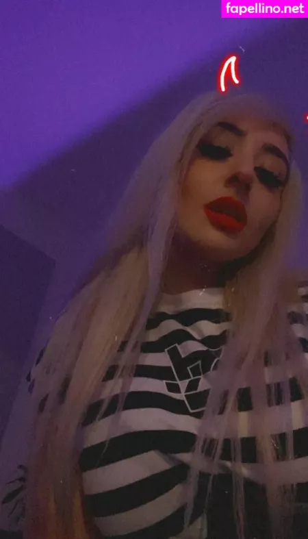 Sawina OnlyFans Thumbnail #H5BsmMdok7