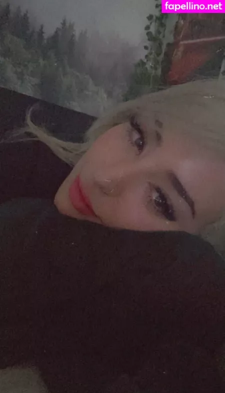 Sawina OnlyFans Thumbnail #oDjO5ft9gA