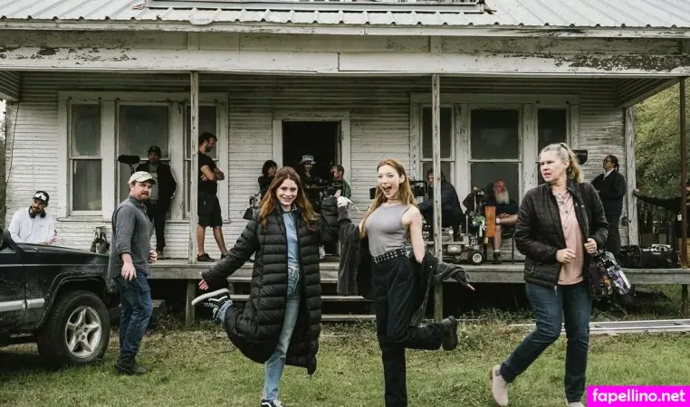 Saylor Bell Curda OnlyFans Thumbnail #VPMPEGhB0l