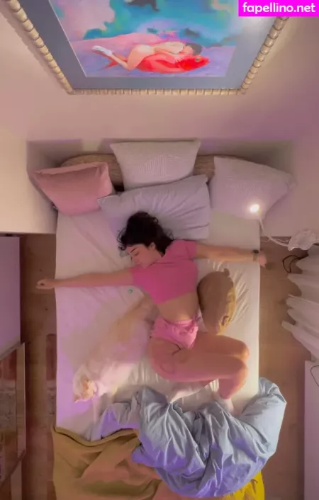 Sayna Soleimanpour OnlyFans Thumbnail #4gLy0Z6CSs