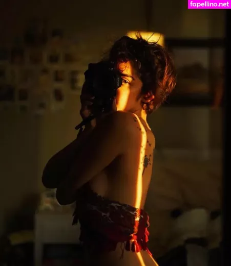 Sayna Soleimanpour OnlyFans Thumbnail #r4NRCfUoFb