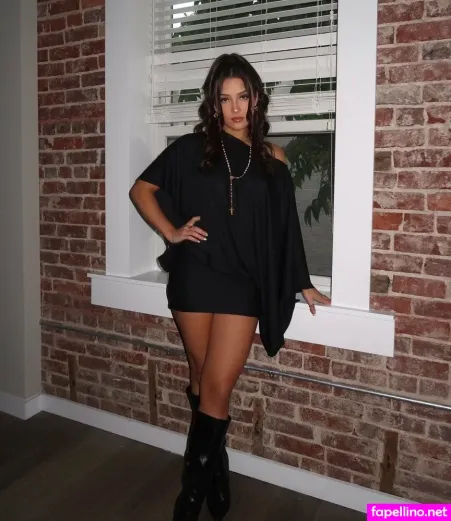 Sayyylorr OnlyFans Thumbnail #cCuQBx7BdN