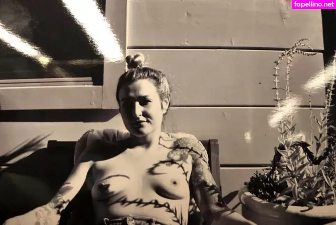 Sbdolphin OnlyFans Thumbnail #yqfRW3MF20