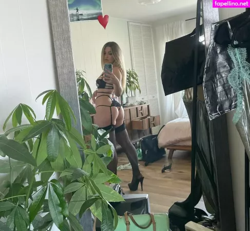 Scarlet Aviram OnlyFans Thumbnail #Nkm9rE7QLi