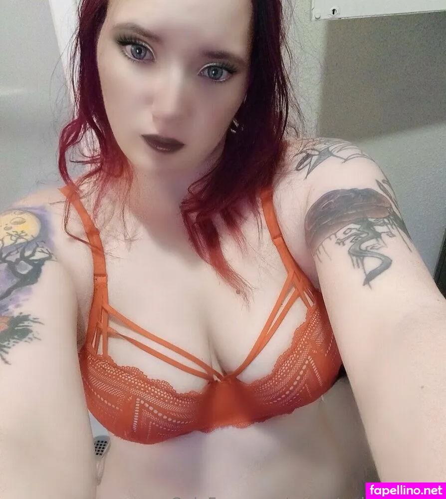 scarlet_nightshade, scarletnightshade Nude Leaked OnlyFans Photo #3bI5aLR0Wr