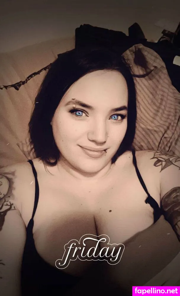 scarlet_nightshade, scarletnightshade Nude Leaked OnlyFans Photo #y9K3R2Ffp5