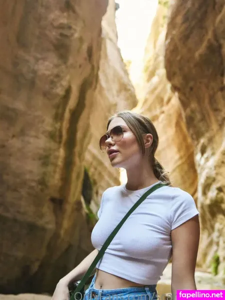 Scarlet Nude OnlyFans Thumbnail #6aefUZArog