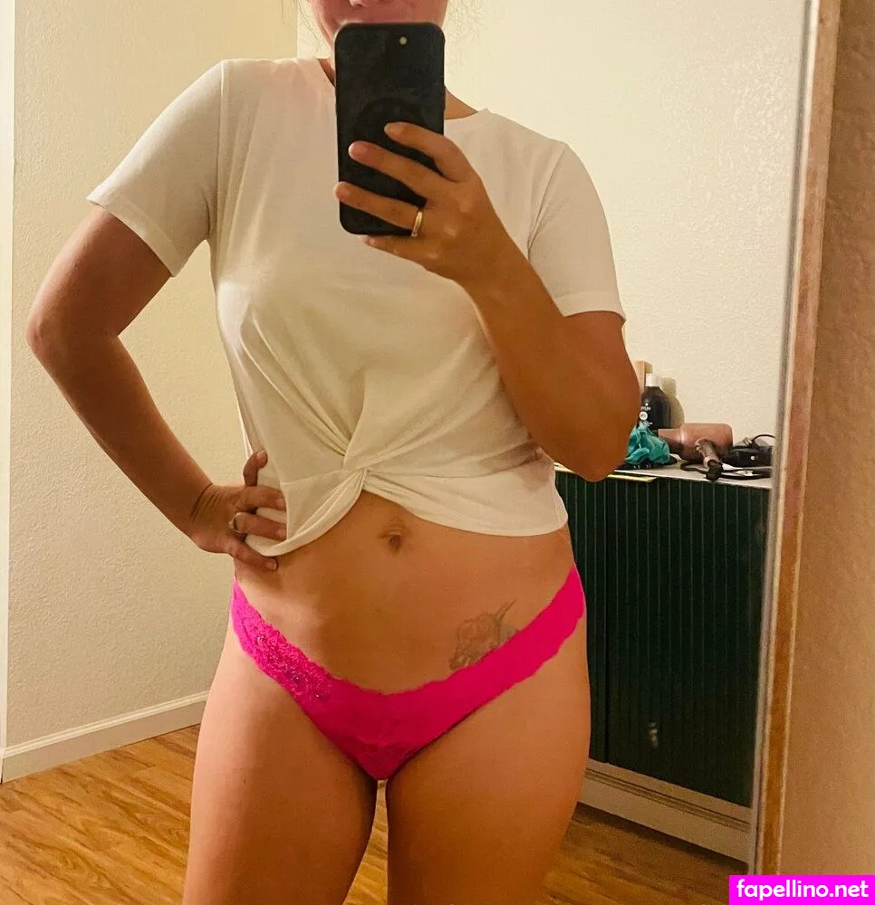 scarlet_simone, scarlettsimoneit Nude Leaked OnlyFans Photo #f2iC7D1sPb