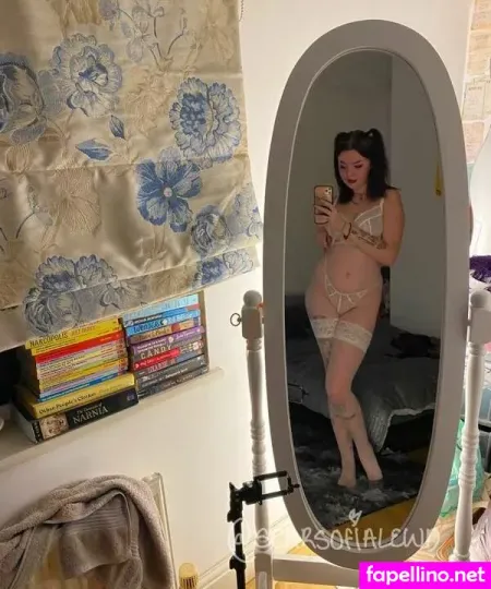 Scarlet Sofia OnlyFans Thumbnail #LOAgEe2XA7