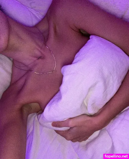 Scarlet Vas 2 OnlyFans Thumbnail #B1MjL43NsE