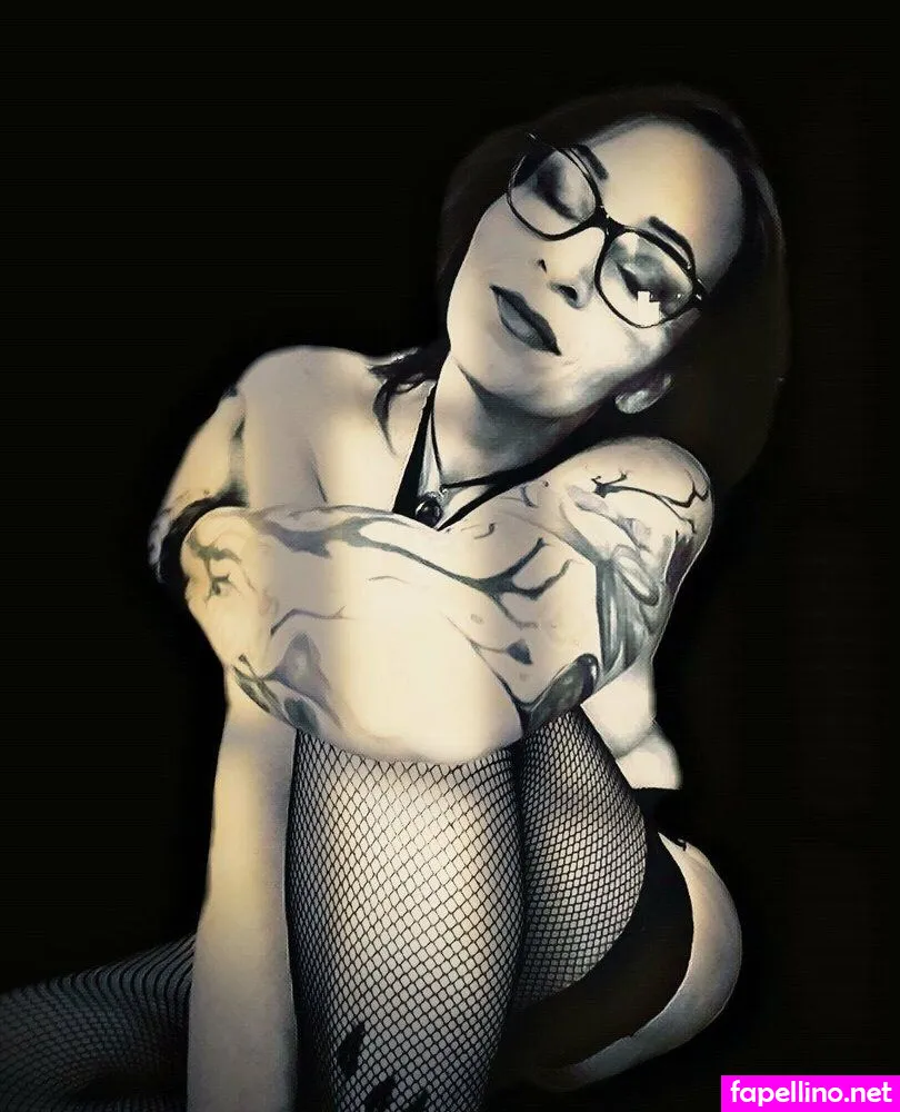 scarletblaze._, scarletblazed Nude Leaked OnlyFans Photo #qYfELKufkE