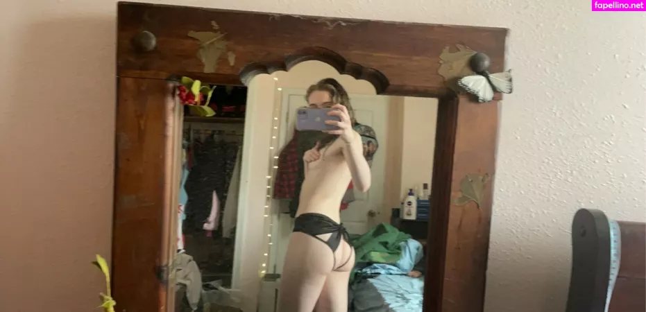 Scarlethartt444 OnlyFans Thumbnail #CjAj1zWBp9