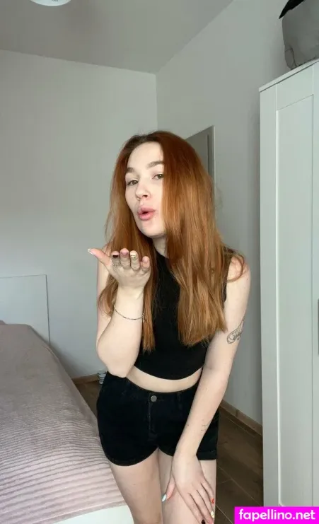 Scarletjust4u OnlyFans Thumbnail #KUSnZvfiEN