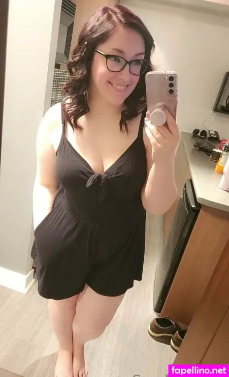 Scarletmeowfree OnlyFans Thumbnail #TuAZ7gyy70