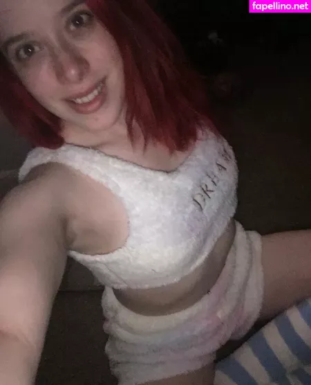 Scarletmoon69 OnlyFans Thumbnail #m7nKxxnKyR