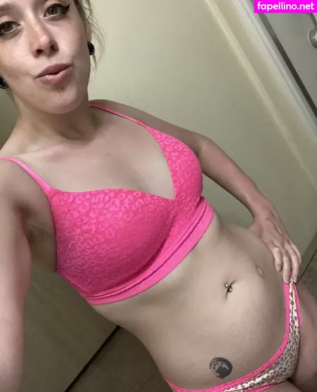 Scarletmoon69 OnlyFans Thumbnail #uf8zEPJixs