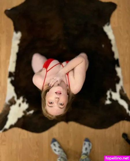 Scarletparamour OnlyFans Thumbnail #cGOAUUkEfu