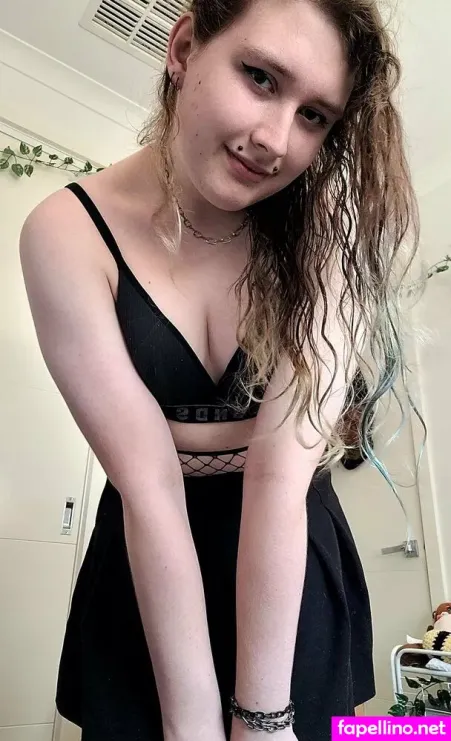 Scarletquartz OnlyFans Thumbnail #HkJlHfPIZ9