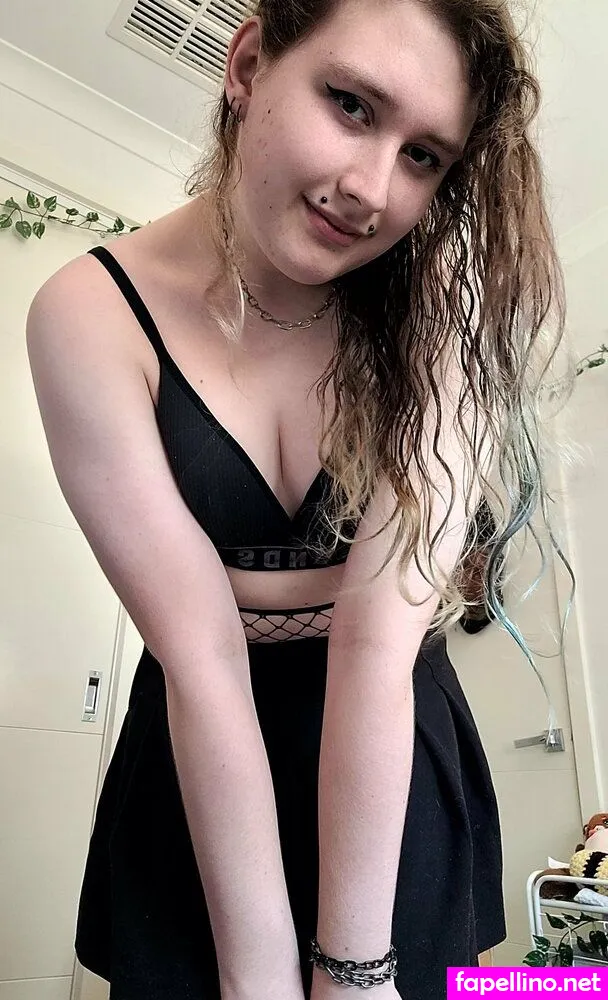 scarletquartz Nude Leaked OnlyFans Photo #HkJlHfPIZ9