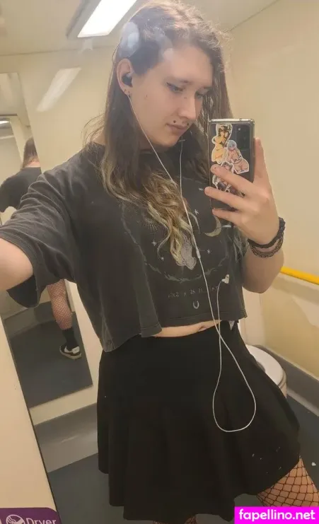 Scarletquartz OnlyFans Thumbnail #bO56Ie4meG