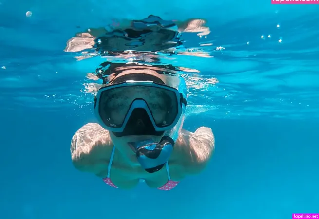 Scarletrose013 OnlyFans Thumbnail #TI3Cvf7axF