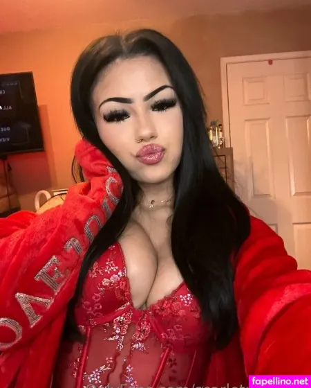 Scarletrosefree OnlyFans Thumbnail #0M0gWasOPU