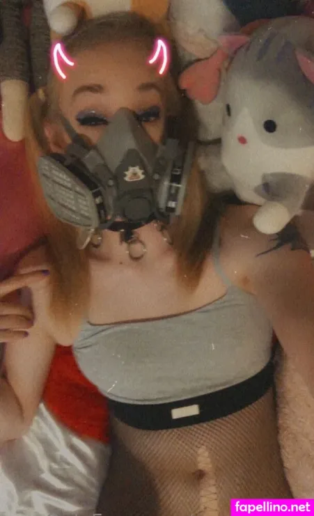 Scarletsissy OnlyFans Thumbnail #CoKP6ob2c1
