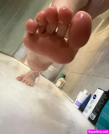 Scarletstootsies OnlyFans Thumbnail #u4fT2g06DU