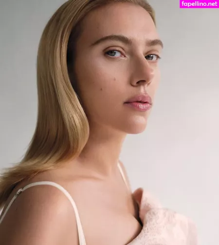 Scarlett Johansson OnlyFans Thumbnail #9wcokt9WeC