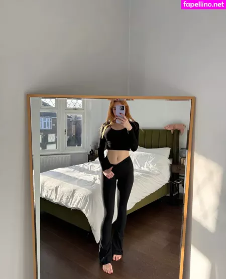 Scarlett Jones OnlyFans Thumbnail #YTnT9wrVZa