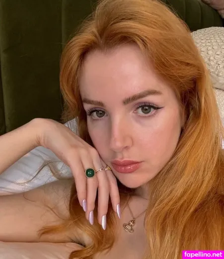 Scarlett Jonesa OnlyFans Thumbnail #VXS9fpBr1u