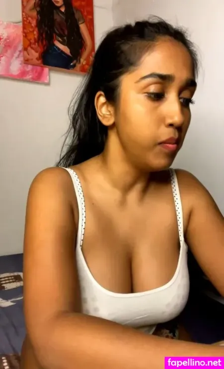 Scarlett M Rose 1 OnlyFans Thumbnail #McE3MdlzyM