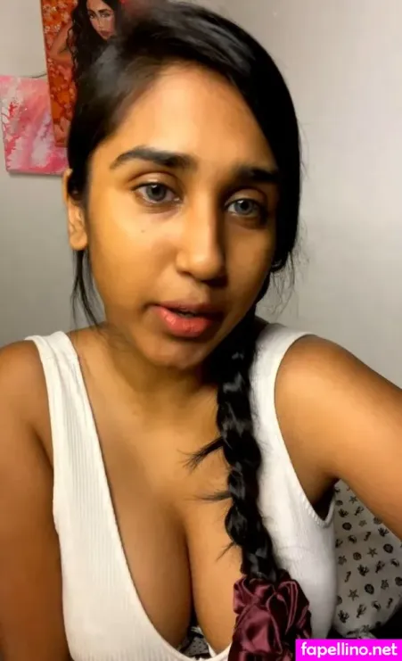 Scarlett M Rose 1 OnlyFans Thumbnail #RNsbSASYiv