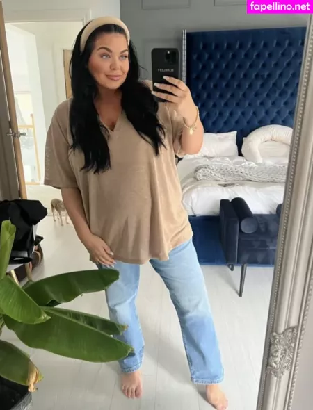 Scarlett Moffatt OnlyFans Thumbnail #LgT6YKKXhA