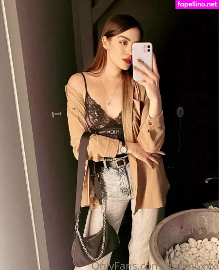 Scarlett Oharra OnlyFans Thumbnail #yNWa4FVYjD